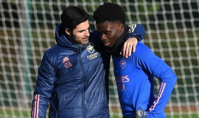 1661081833610007176.jpg 1396329.jpg